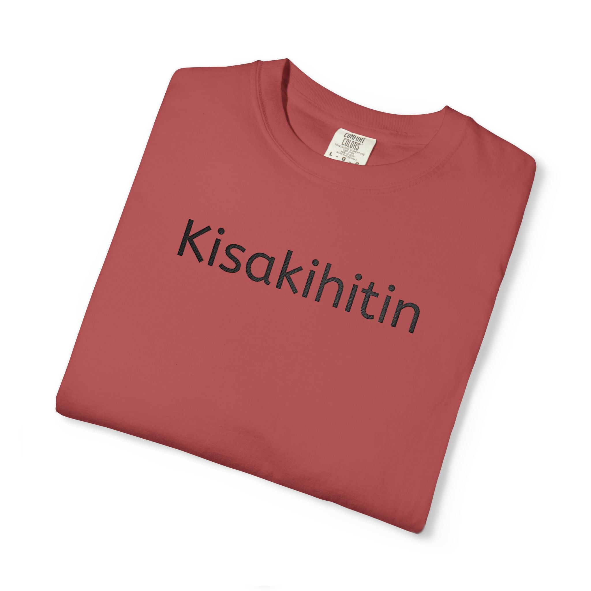 Kisakihitin Text Tee — Minimalist Graphic T-Shirt