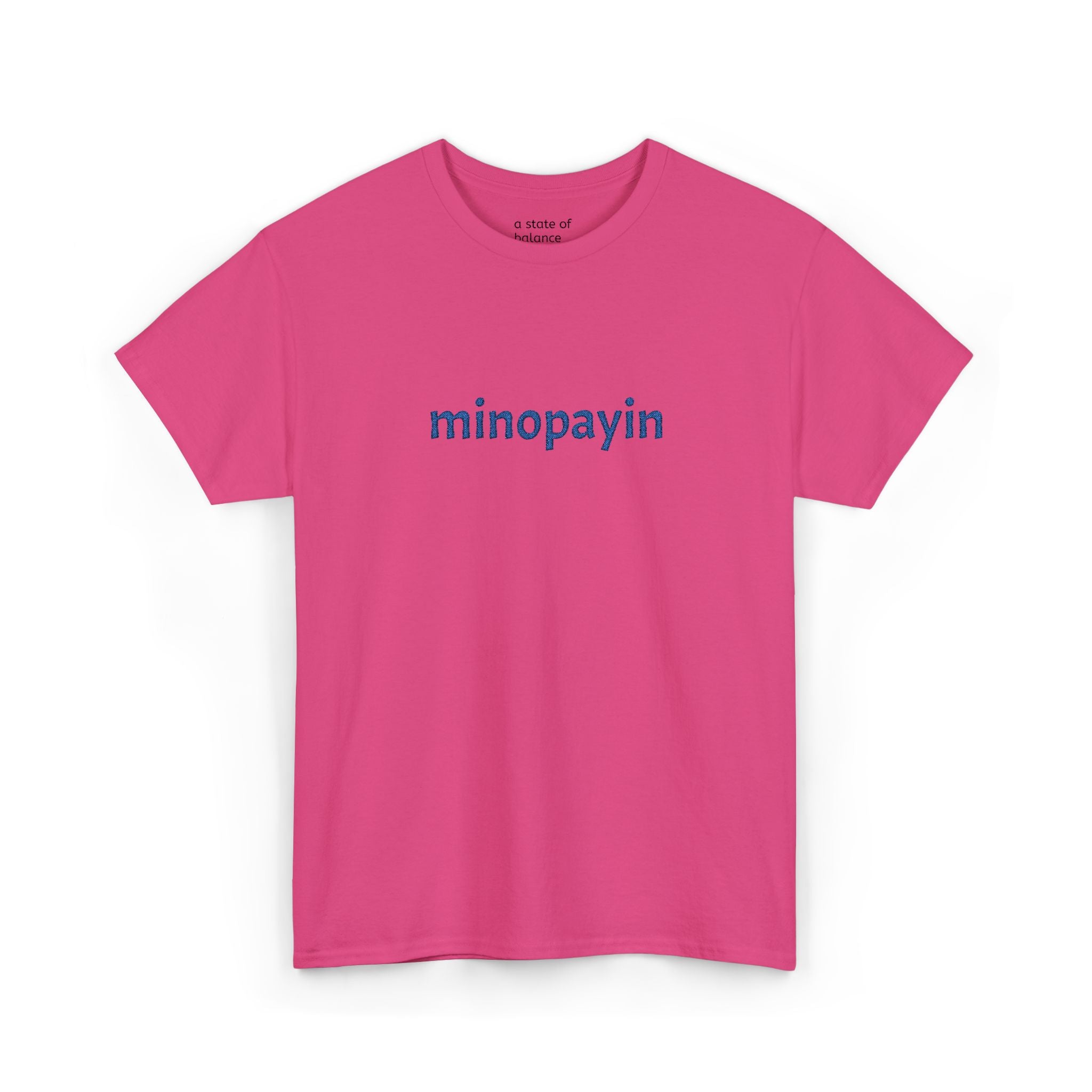 minopayin Cree Script Tee — Minimalist Retro Text Graphic T-Shirt