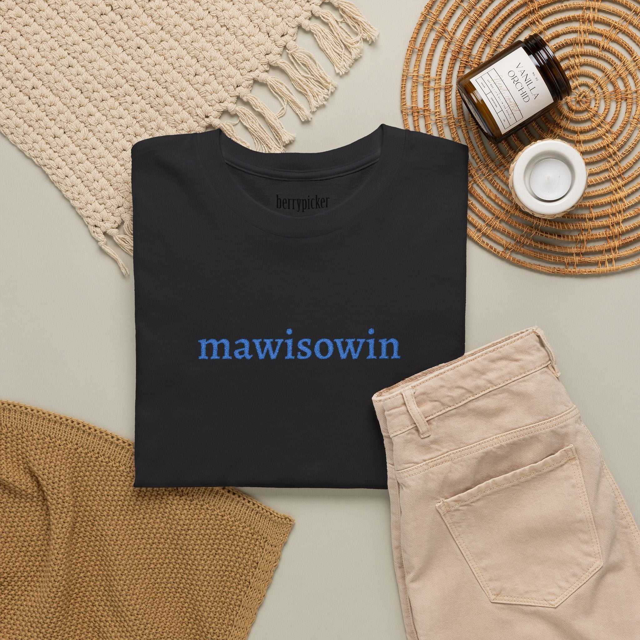 Mawisowin Embroidered Cree Word — Simple Indigenous Phrase